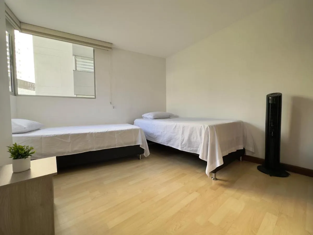 Apartment El Poblado: Elegancia Y Confort Medellin Colombia