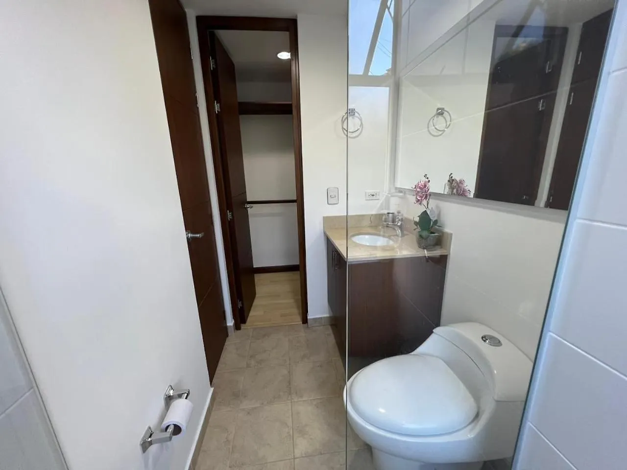El Poblado: Elegancia Y Confort Medellin 0*,  Colombia